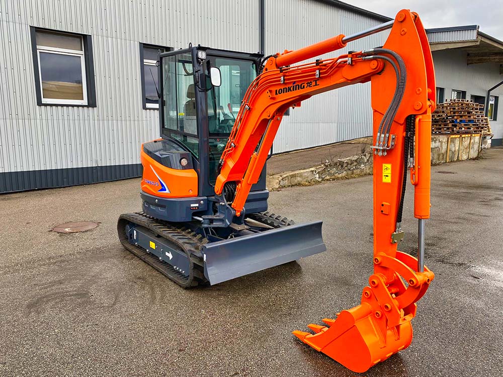 CDM6025 HÜDRAULILINE EKSKAVAATOR